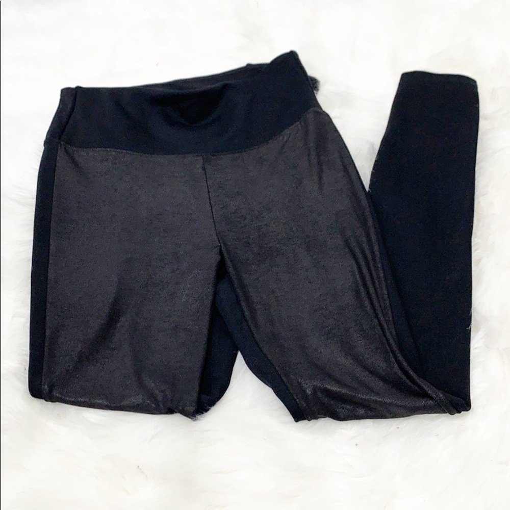 Spanx | Faux Leather Panel Leggings - Picture 3 of 8